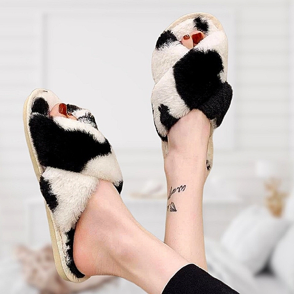 Faux Fur Fluffy Slipper's - Picture 2 of 4